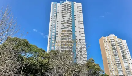 Ecoville, Apto conceito aberto, 22º andar, desocupado, mobiliado, 180m²de área privativa, 3 suítes,