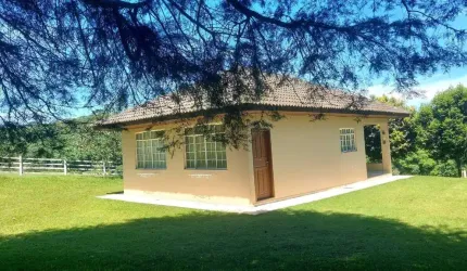 Campo Largo, Jardim Florestal, chácara 22.088m², casa com varanda, lago, cercada, próximo do asfalt