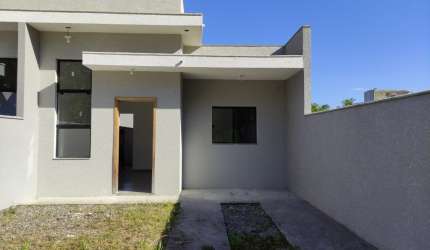 Casa geminada no Balneário Princesa do mar
