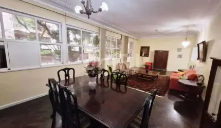 Super oportunidade!!! Amplo apartamento de 3 quartos com vaga no melhor ponto de Ipanema por um preço incrível!!!