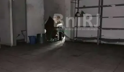 Centro- Loja Av. Passos- já locada- Atenção Investidor