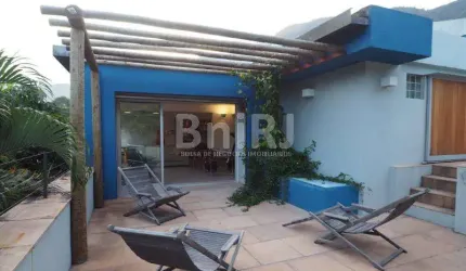 Casa condomínio da Pacheco Leão