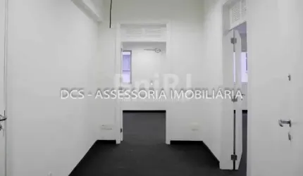 CENTRO - RUA DEBRET - SALA COMERCIAL 63 m² - REFORMADÍSSIMA