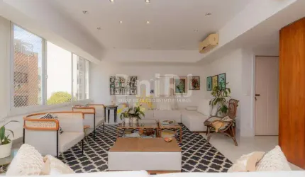 BANDEIRA DE MELLO VENDE NO LEBLON. APARTAMENTO GARDEN TIPO CASA COM 05 QUARTOS. REFORMADÍSSIMO. VENHA CONHECER.
