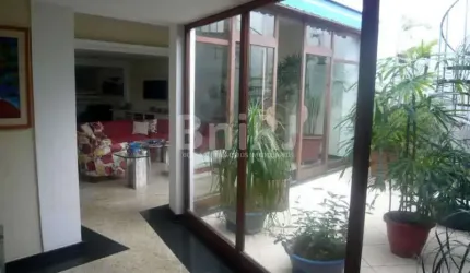 EXCELENTE COBERTURA NA LAGOA