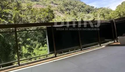Duplex com Vista indevassada no Baixo JB