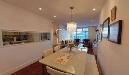 Apartamento de 2 quartos reformado no Jardim Botânico
