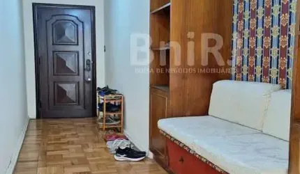 Tijuca, Almirante Cochrane, 3 quartos, 140 m²