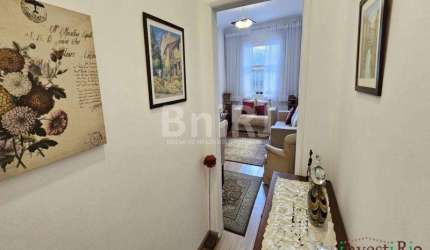 Apartamento de 2 quartos para venda na Rua Souza Lima Copacabana
