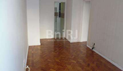 APARTAMENTO 2 QUARTOS PRÓXIMOS PRAIAS DE COPABANANA, IPANEMA, ARPOADOR