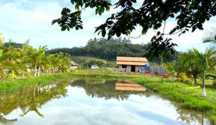 SITIO EM PIÇARRAS