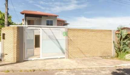 Imóvel à venda em Porto Alegre-RS: Casa com 3 quartos, 1 suíte, 1 sala, 3 banheiros e 100m² de área no bairro Campo Novo.