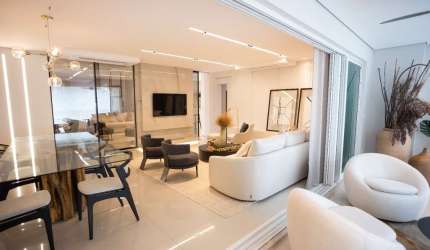 Apartamento à venda no Edifício Residencial Solarium, Zona 01.