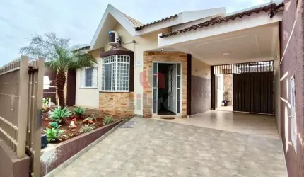 Casa a venda no bairro Borba Gato.