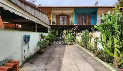 Casa com 3 dormitórios à venda, 90 m² por R$ 350.000,00 - Albuquerque - Teresópolis/RJ