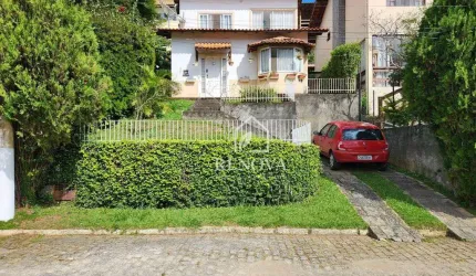 Casa com 4 dormitórios à venda, 100 m² por R$ 595.000,00 - Albuquerque - Teresópolis/RJ