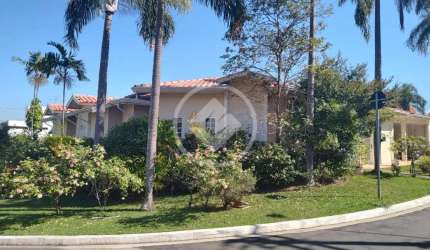 OPORTUNIDADE: Casa com piscina, TÉRREA, em Condomínio para RETROFIT codigo: 103098