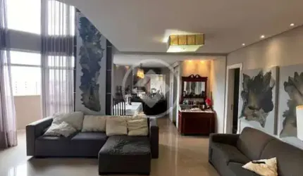 Apartamento Duplex de 150 metros, com 03 quartos, 01 suite. Semi mobiliado, com armarios quartos e cozinha. Com 02 garagens. codigo: 97031