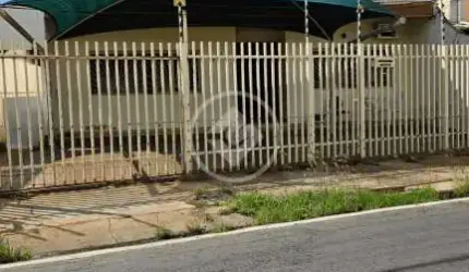 SOBRADO CENTRO NORTE DE VARZEA GRANDE, 3 QUARTOS, 1 SUITE, VAGA PARA 2 CARROS codigo: 54972