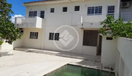sobrado com mais de 265m² de area  construido,com area de lazer, churrasqueira piscina,com otima localização; codigo: 108260