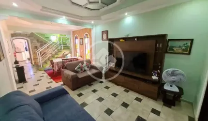 Casa Sobrado à venda com 02 dormitórios, 120 m², em Vicente de Carvalho, Guarujá/SP. codigo: 101066