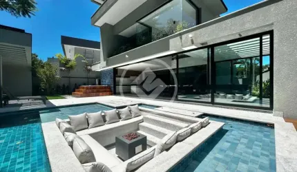 Casa com 6 Suítes no Módulo 17 da Riviera codigo: 92417