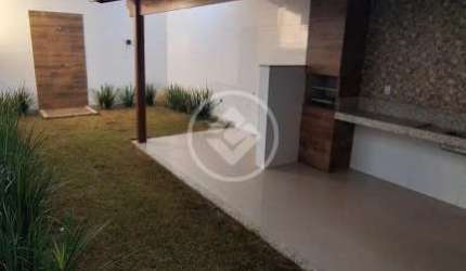 EXCELENTE CASA DE 3 QTOS E 3 VAGAS codigo: 111399