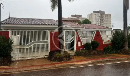 CASA A VENDA codigo: 108992