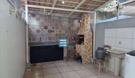Casa com 2 dormitórios à venda, 100 m² por R$ 250.000,00 - Jardim dos Alfineiros - Juiz de Fora/MG
