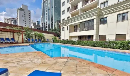 Flat disponível para venda no Quality Suítes Long Stay Vila Olímpia, com 52m², 2 dormitórios e 1 vaga