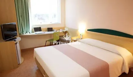 Flat disponível para venda no Íbis Vitória Aeroporto, com 18m², 1 dormitório e 1 vaga