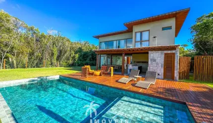 Casa à Venda 4 Suítes em Condomínio Praia do Forte Alto Padrão