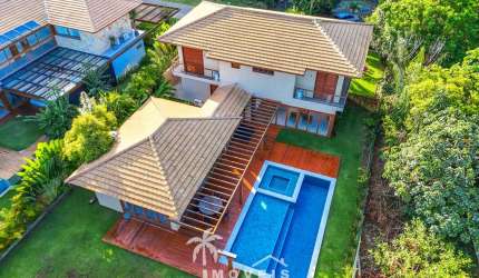 Casa à Venda 4 Suítes Alto Padrão em Condominio Praia do Forte