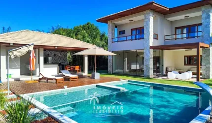 Casa à Venda em Praia do Forte 6 Suítes Alto Padrão
