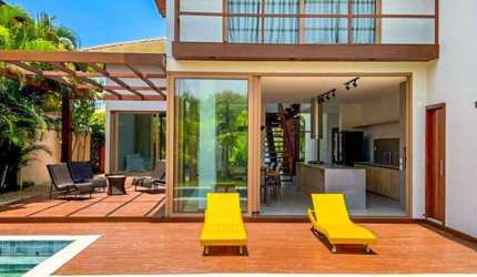 Casa à Venda 5 Suítes Condomínio Pisicinas Naturais - Praia do Forte