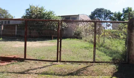 MEGA SÍTIO COM GRANDE GALPÃO 2 CASAS