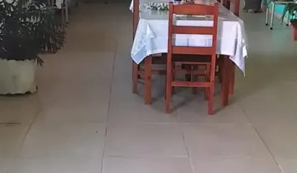 GALPÃO COM BANHEIRO E QUARTO