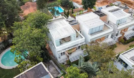Casa em alto padrão em condominio fechado a venda na Chácara Monte Alegre em São Paulo codigo: 84454