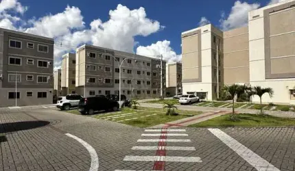 Apartamento à venda em Messejana Cond. Parque Donatello
