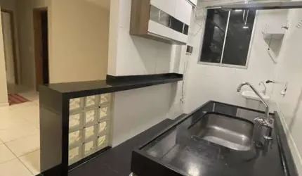 Apartamento de 2 quartos semi mobiliado na Maraponga