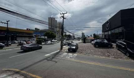 Sala comercial na Av. dos Holandeses