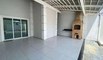 Casa a venda com 3 suites na Sapiranga