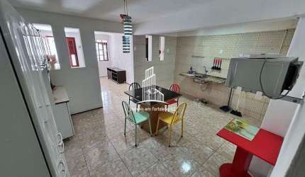 Casa plana com 3 suítes à venda na Cidade 2000 – Fortaleza/CE