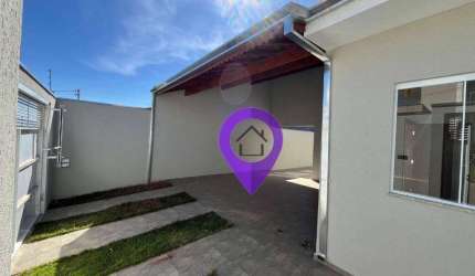 Casa com 150m² construídos em terreno de 300m² no bairro Serra Morena, Pouso Alegre. 3 dormitórios (1 suíte), área gourmet com churrasqueira e espaço