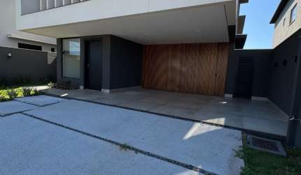 Sobrado Alphaville IV com Sala de Cinema