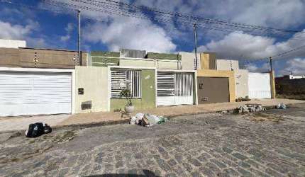 Casa 119.62m², 3 dormitório(s), 1 vaga(s) na garagem - DOUTOR JOSE MILTON MACHADO, ITABAIANA SE