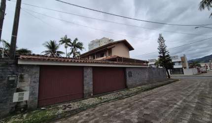 Residencial área 610,70m², Indaiá - Caraguatatuba/SP