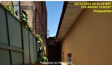 Prédio residencial e comercial área 600m² - Centro - Pirapozinho/SP