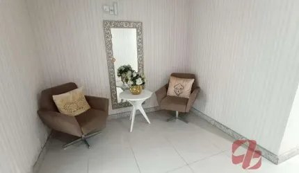 Apartamento em Meia Praia  -  Itapema