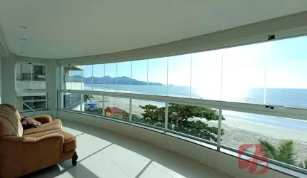 Apartamento em Meia Praia  -  Itapema